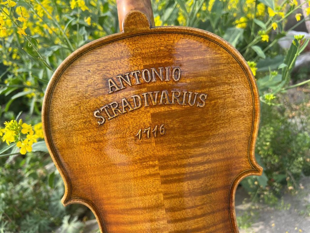 Custom Made Replica Antonio S 1716 Year Advanced Violin