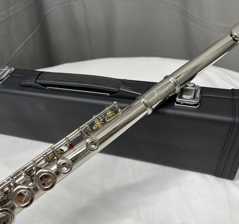 16 Closed Holes Nickel Plated Flute FL16NC