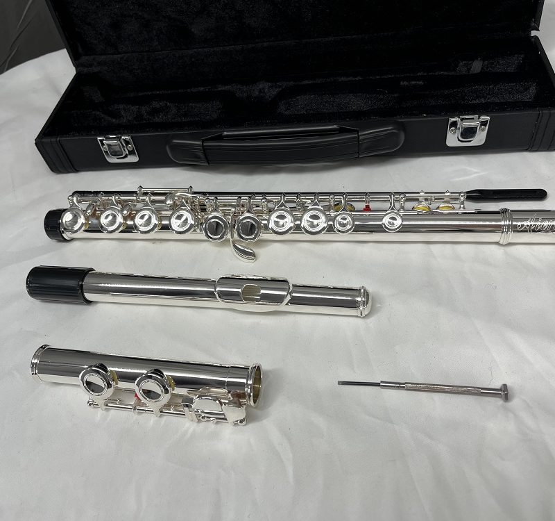 16 Closed Holes Silver Plated Flute FL16SC