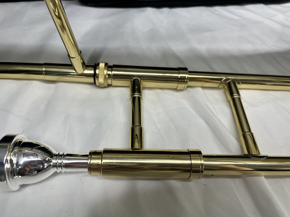 Gold Lacquered BE Tone Alto Trombone - Image 4